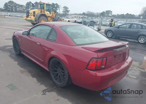 2000 Ford Mustang из США, поврежденный, VIN 1FAFP4048YF305065